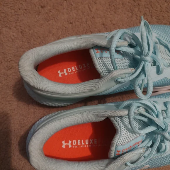 Under Armour Light Blue Athletic Shoes - Picture 5 of 7